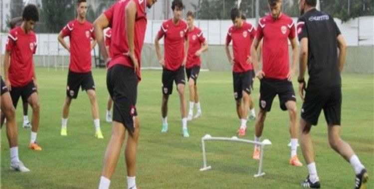 Adanaspor'da Denizlispor maçı hazırlıkları sürdürüyor