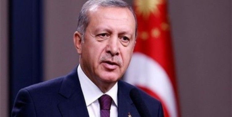 Cumhurbaşkanı Erdoğan Cuma namazını Üsküdar’da kıldı