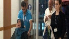 Şehit annesi Hac’dan tekerlekli sandalye ile döndü