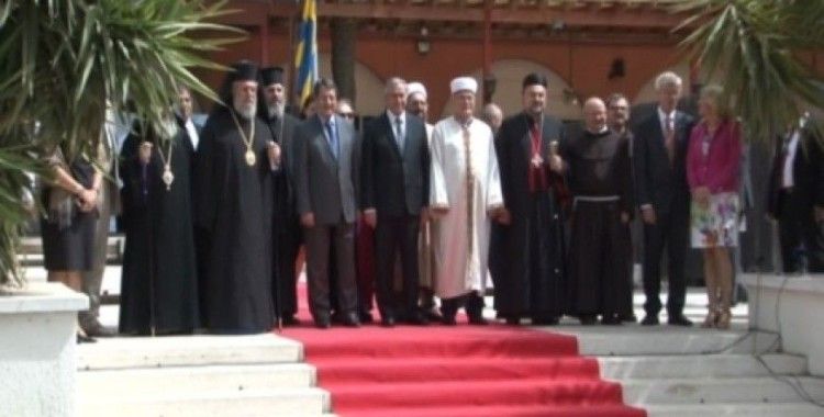 Akıncı ile Anastiadis dini liderlerle görüştü