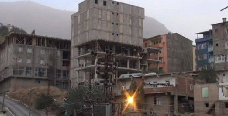 PKK’dan eş zamanlı saldırı! Çatışmalar sürüyor