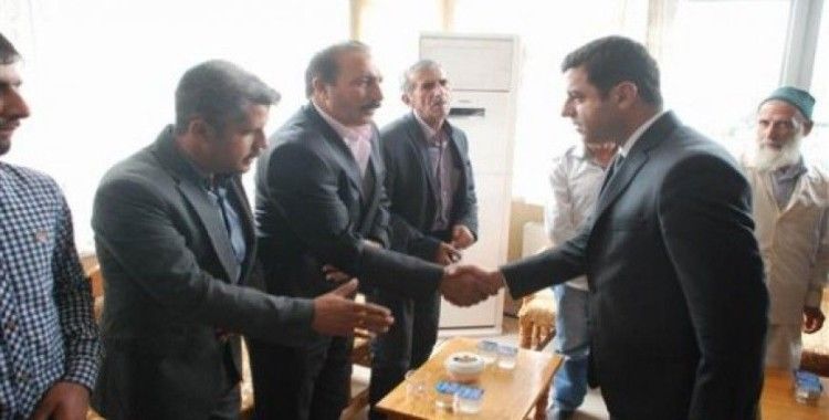 Demirtaş, Diyarbakır'da taziye ziyaretlerine katıldı