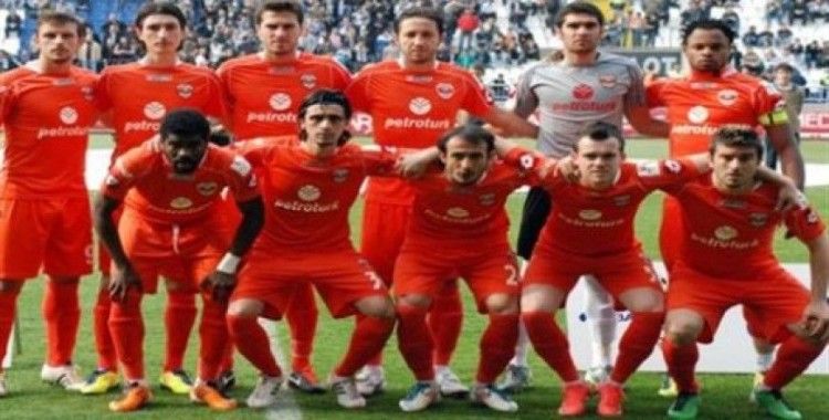 Adanaspor'da savunmadaki sakatlıklar can sıkıyor