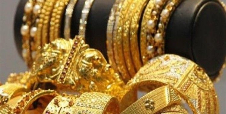 Merkez Bankasına yatırılan altınlarla döviz rezervleri 300 milyon dolarla arttı