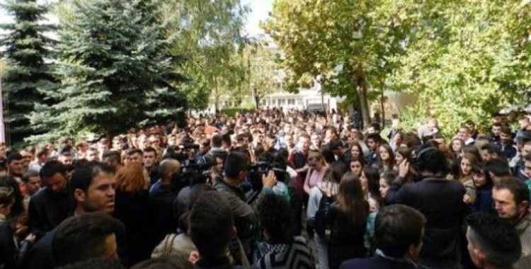 Kosova’da öğrenci protestoları durmuyor