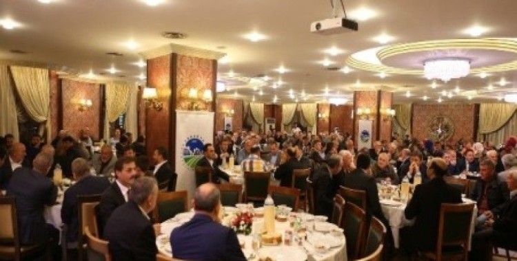 Başkan Toçoğlu Trabzonlular Derneği üyeleriyle bir araya geldi