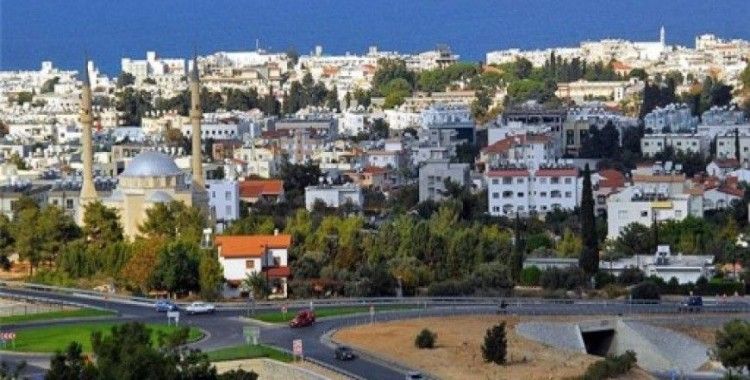 KKTC'de ezanlar susmadı