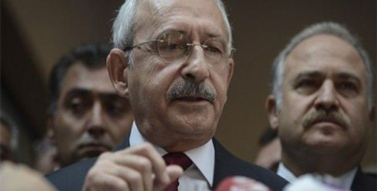 Kılıçdaroğlu Cumhuriyet Gazetesi'ni ziyaret etti