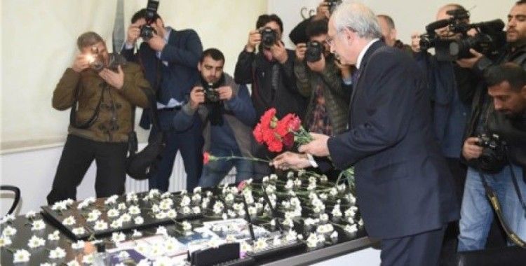 Kılıçdaroğlu, Diyarbakır Barosu'nu ziyaret etti