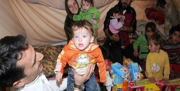 Suriyeli bebekler için mama kampanyası başlatıldı