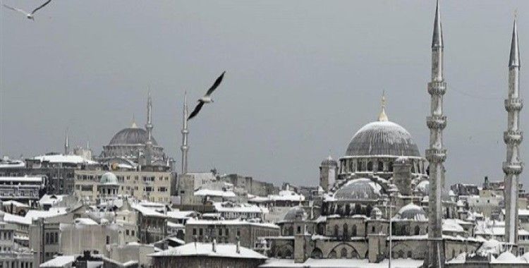 İstanbul yeni yılı kar yağışıyla karşılayacak
