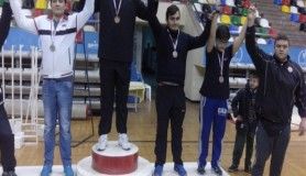 İBB'nin serbest güreşçileri ikinci oldu