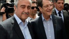 Akıncı ve Anastasiadis'ten ortak çağrı