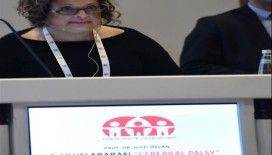 Güler Sabancı Türkiye Spastik Çocuklar Vakfı kongresinde konuştu