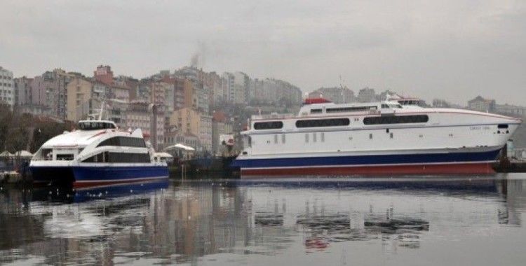 Marmara'da deniz ulaşımına hava engeli