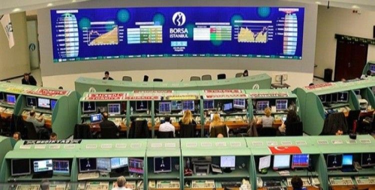 Borsa 83.000 puanın üzerinden kapandı