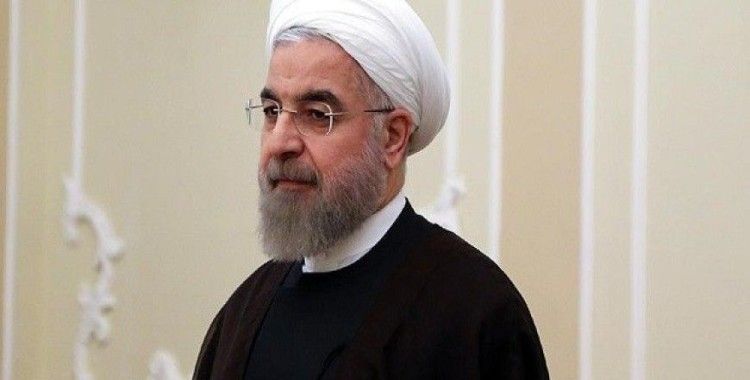 Ruhani'den 'ahlak polisi' uygulamasına eleştiri