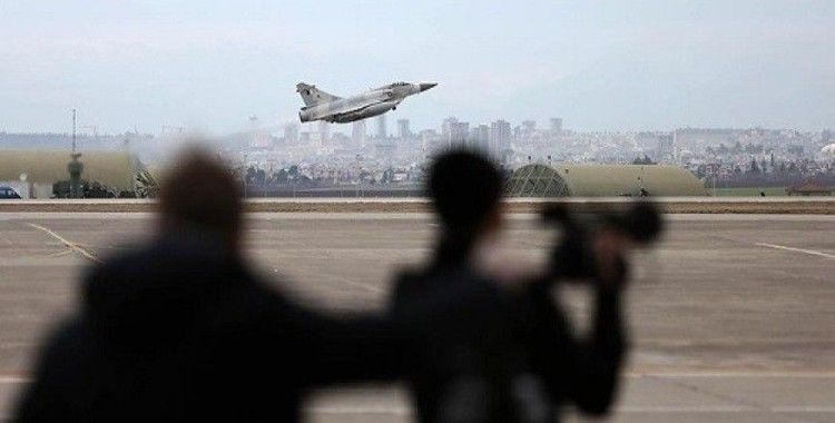 Hava Kuvvetleri Komutanlığı'na sözleşmeli erbaş ve er alınacak