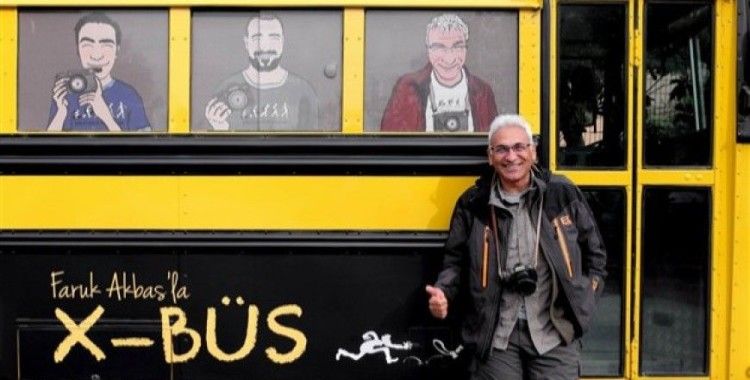 Otobüs ile Türkiye'deki fotoğrafseverlerle buluşma