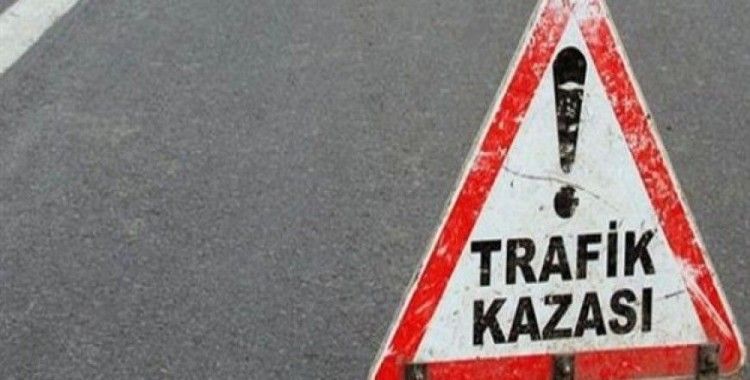 Sivas'ta trafik kazası, 1 ölü, 4 yaralı