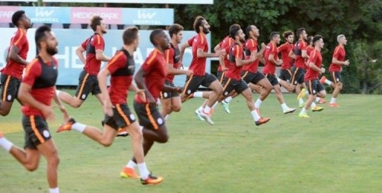 Galatasaray'da ikinci kamp dönemi başlıyor