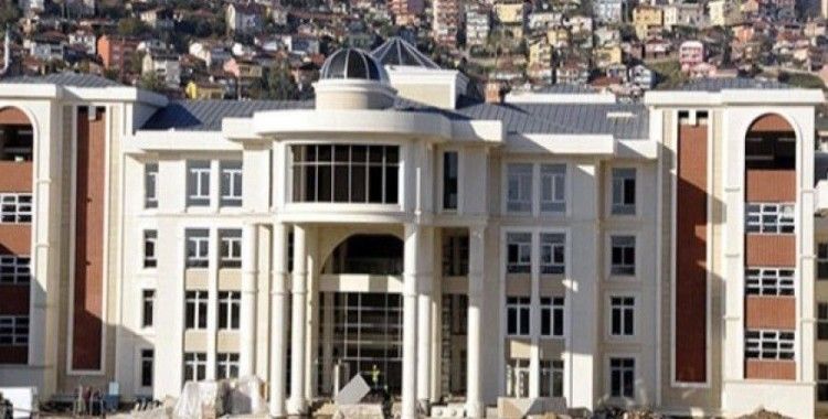 Kocaeli'de kamu kurumlarına FETÖ temizliği sürüyor