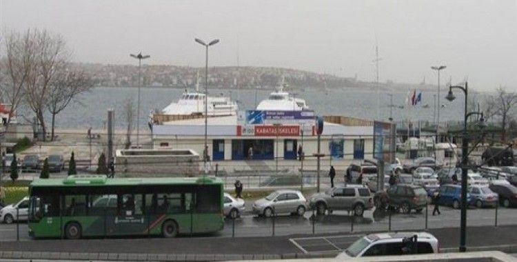 Kabataş iskelesi deniz trafiğine kapatıldı
