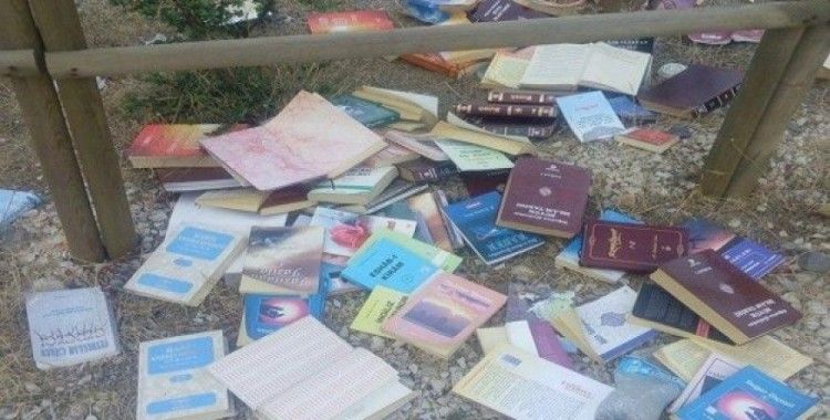 Gülen'in kitap ve gazeteleri çöplerden çıkıyor