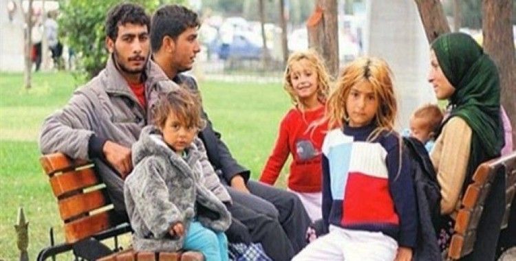 Suriyelilerin konsolosluk çilesi
