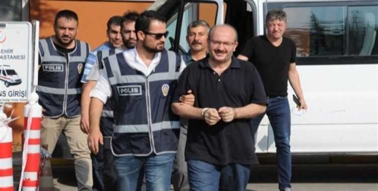 Eskişehir'de FETÖ soruşturmasında 3 tutuklama