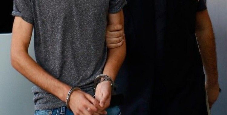 Sivas'ta FETÖ'den 11 polis tutuklandı