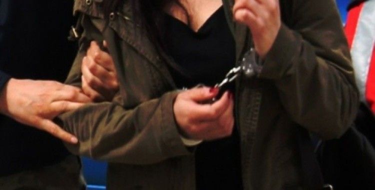 FETÖ'nün kadın yapılanmasına operasyon 35 gözaltı