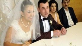 Gazeteci Bayram Kırtaş'ın kızı evlendi