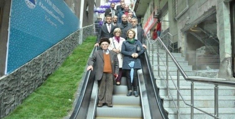 Artvin'deki yürüyen merdiven hizmete açıldı