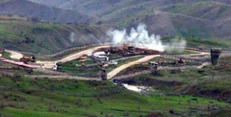 Askeri üs bölgesine hain saldırı 2 asker yaralı