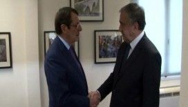 Kıbrıslı liderlerin görüşmesi başladı