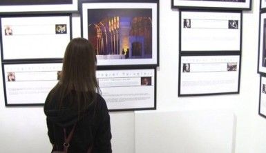 Türkiye'nin ilk yorumlu fotoğraf sergisi açıldı