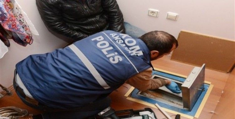 Gülen'in sağ kolunun Aksaray'daki villasına operasyon