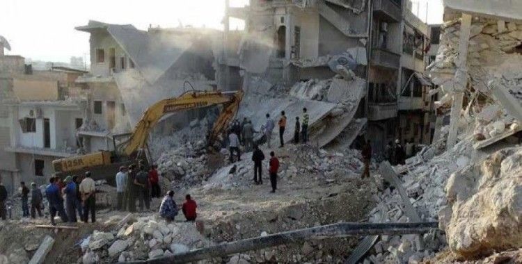Suriye'de rejim uçaklarının saldırısında 5 kişi öldü
