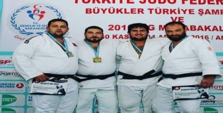 Kadir Bingöl Türkiye 3.'sü oldu