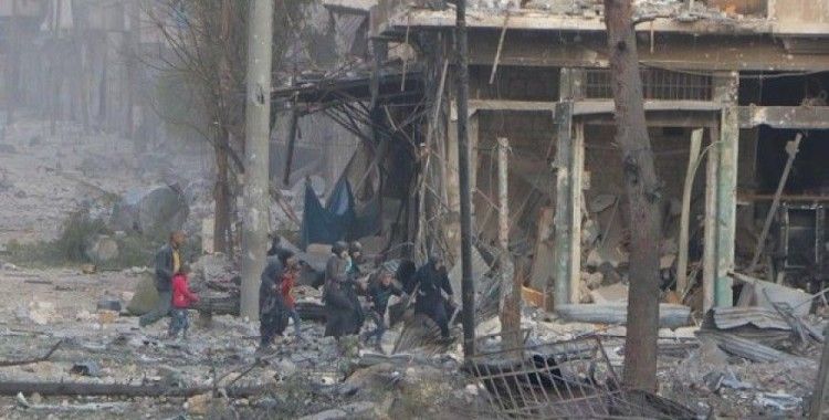 Doğu Halep'te rejim saldırıları sürüyor