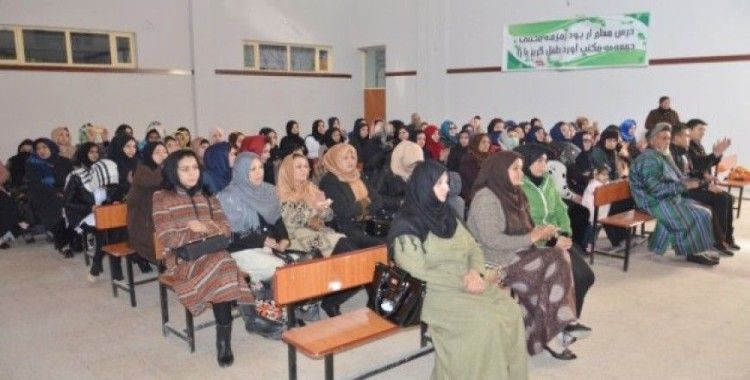Türkçe öğrenen 90 Afganlı öğrenciye sertifika verildi
