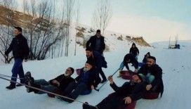 Dedeler leğenlerle kaydı