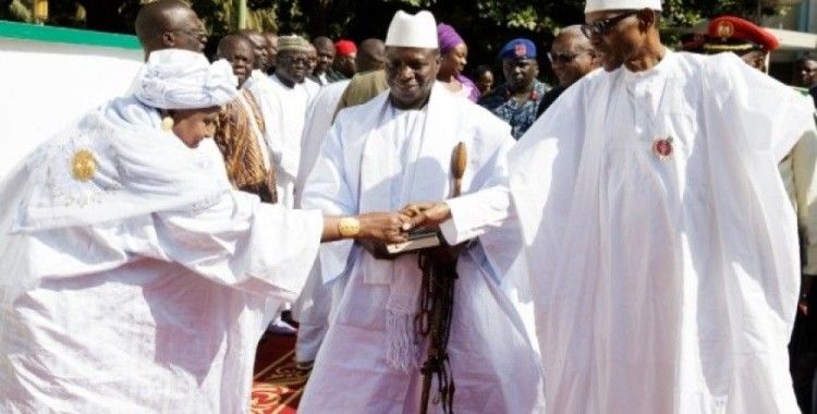 Gambiya'da cumhurbaşkanlığı krizi büyüyor