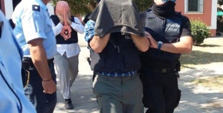 Darbeci askerlere İstanbul'dan tutuklama kararı çıktı