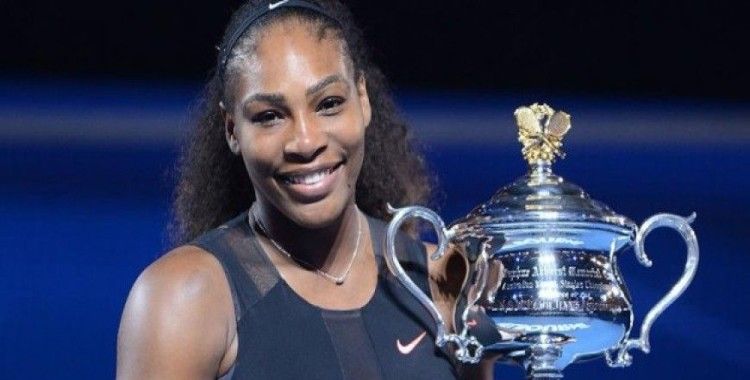 Serena Williams rekora doymuyor