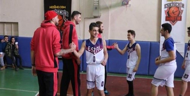 Nesine.com Eskişehir Basket oyuncuları panele katıldı