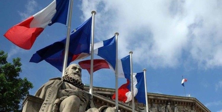 Fransa da radikalleşmeyle mücadele çalışmaları fiyasko