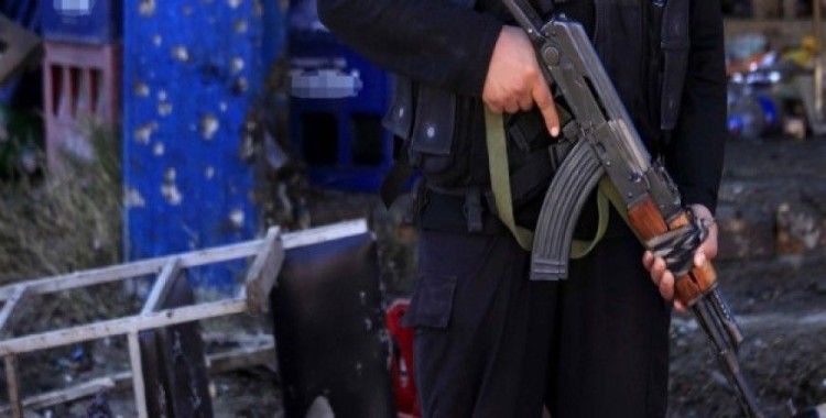 El Kaide polis merkezine saldırdı 8 ölü