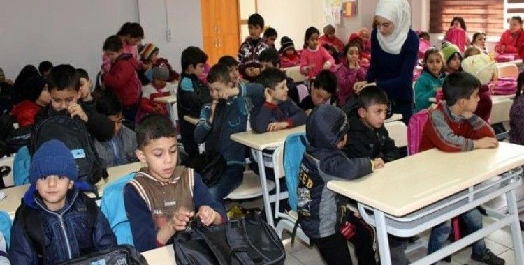 200 bin Suriyeli çocuk, çocuklarımızla aynı eğitimi paylaşıyor